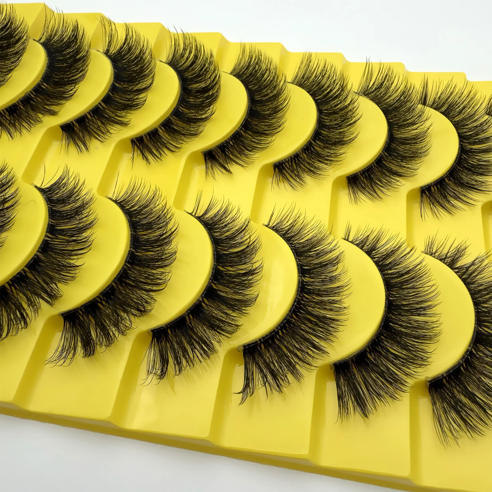 10쌍 인조 밍크 속눈썹 자연스러운 풍성한 3D 두꺼운 볼륨 D 컬 속눈썹 연장처럼 보이는 가짜 속눈썹