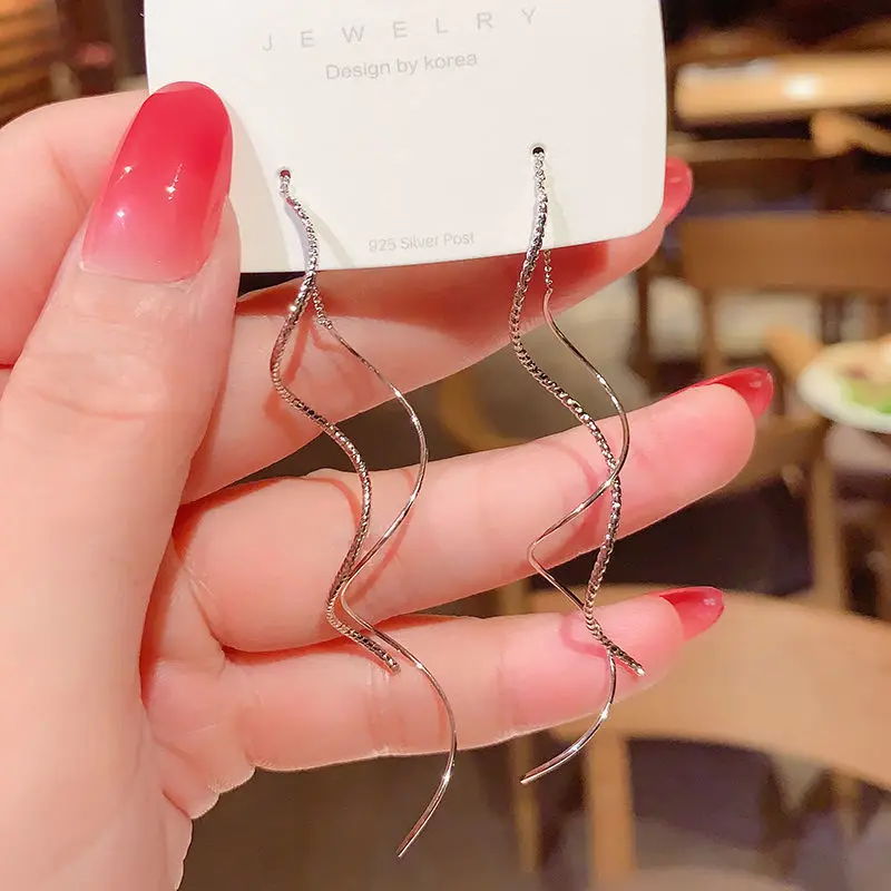 Long Spiral Ear Line For Women Korean Wave Drop Earrings Geometric Statement Simple Earrings Party Wedding Fashion Jewelry