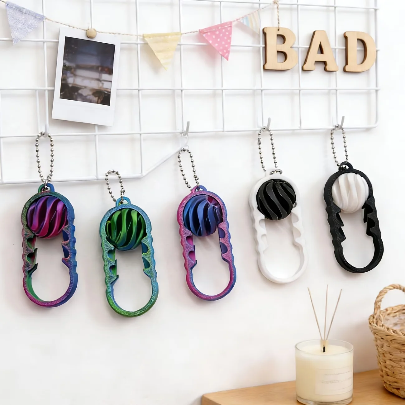 1/5 Pcs Spiral fingertip size sensory keychain smooth rotation, creative keychain, desktop decoration accessories