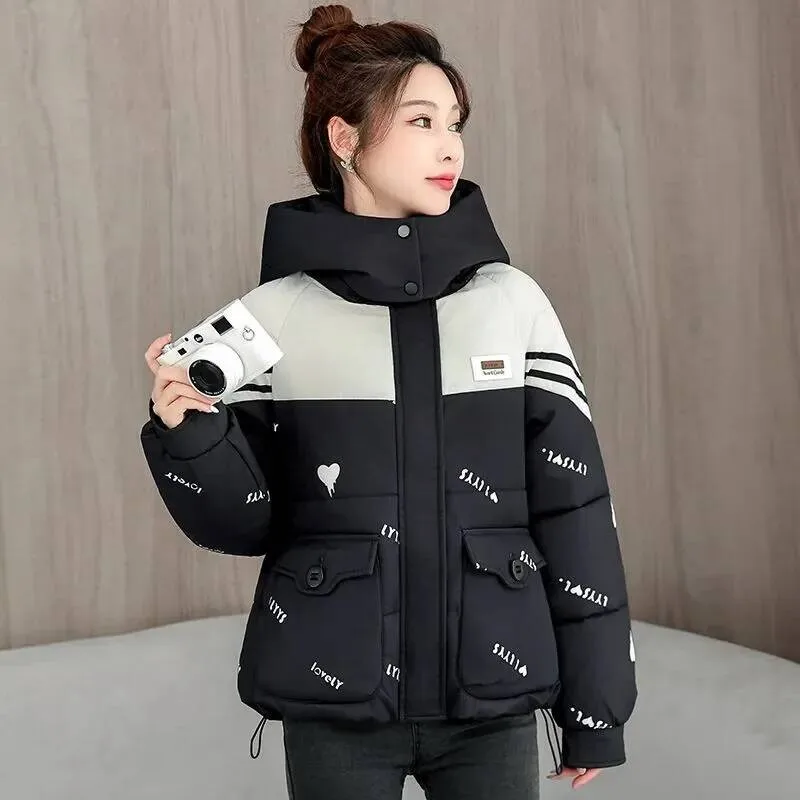 

Chic Printed Down Cotton-Padded Women's Short Overcoat Winter 2025 New Thicke Warm Parka Plus Size Hooded Cotton Jacket