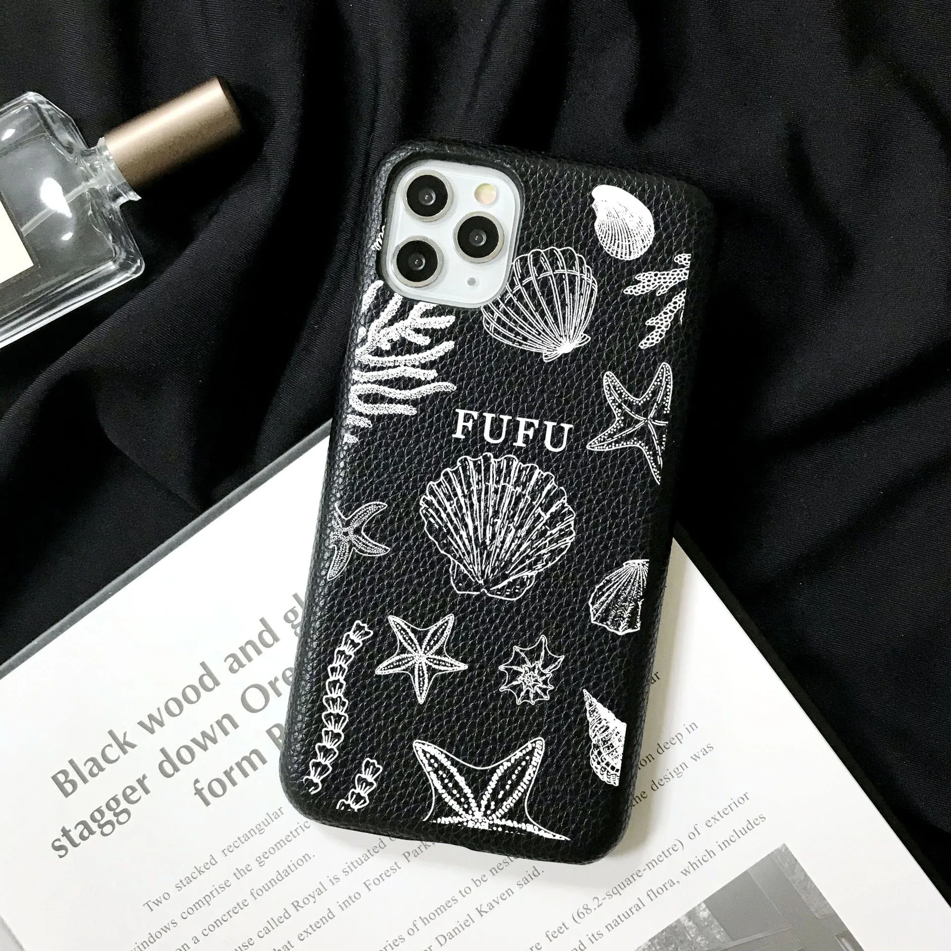 

Personality Seashell Custom Initials Vegan Phone Case For Iphone 15 16 pro max 14 13 Pro Max 12 Mini 11 kafr letters Covers