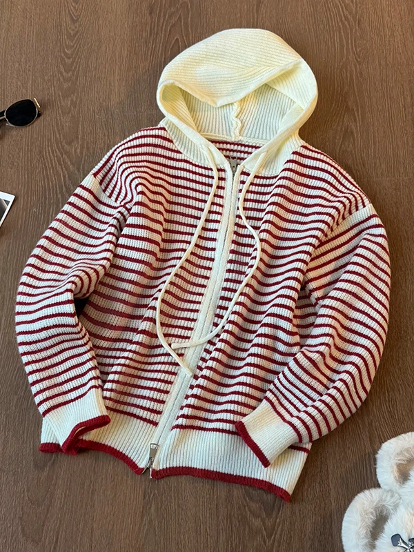 

Fashionable Stripe Hooded Cardigan Women's Red Knitted Top Spring 2026 New Korean Style Age-Defying Trendy Commute Style Loos...