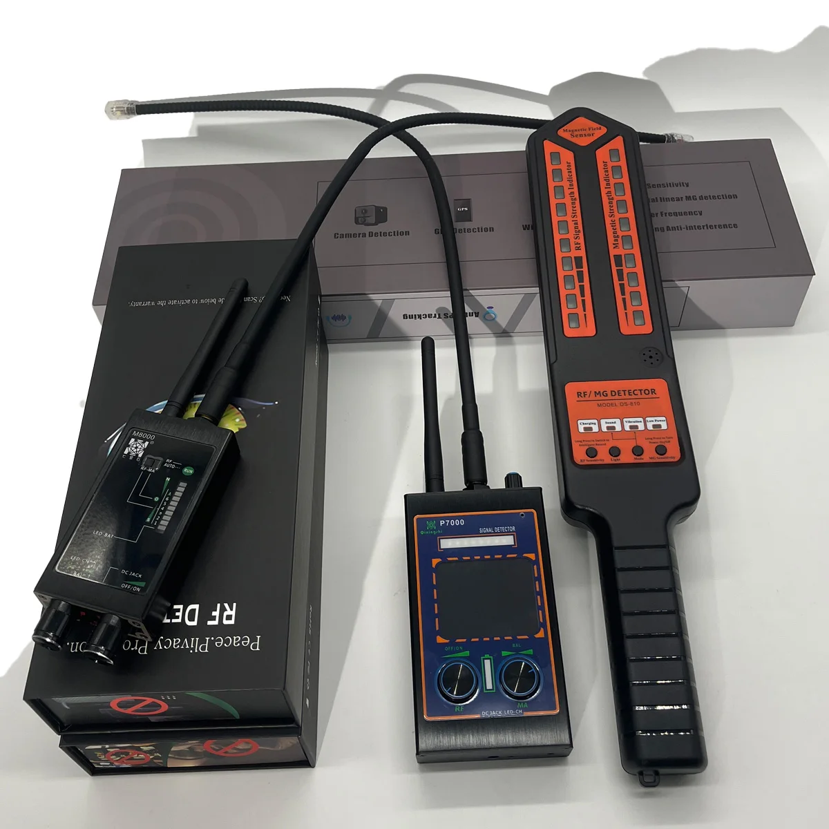 Detektor GPS Mode Tidur & Pemindai Medan Magnet Temukan Pelacak Mobil Tersembunyi Kamera Nirkabel Alat Anti Mata-mata Pelindung Privasi