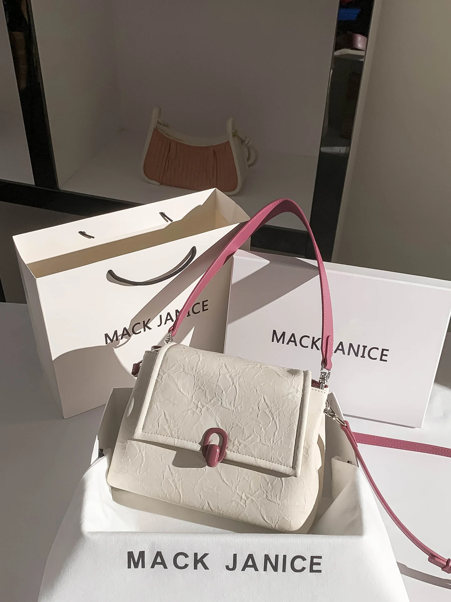 sac-fourre-tout-en-cuir-veritable-mackjanice-hong-kong-pour-femme-design-color-block-sac-a-main-et-sac-a-bandouliere-nouveaute-2026