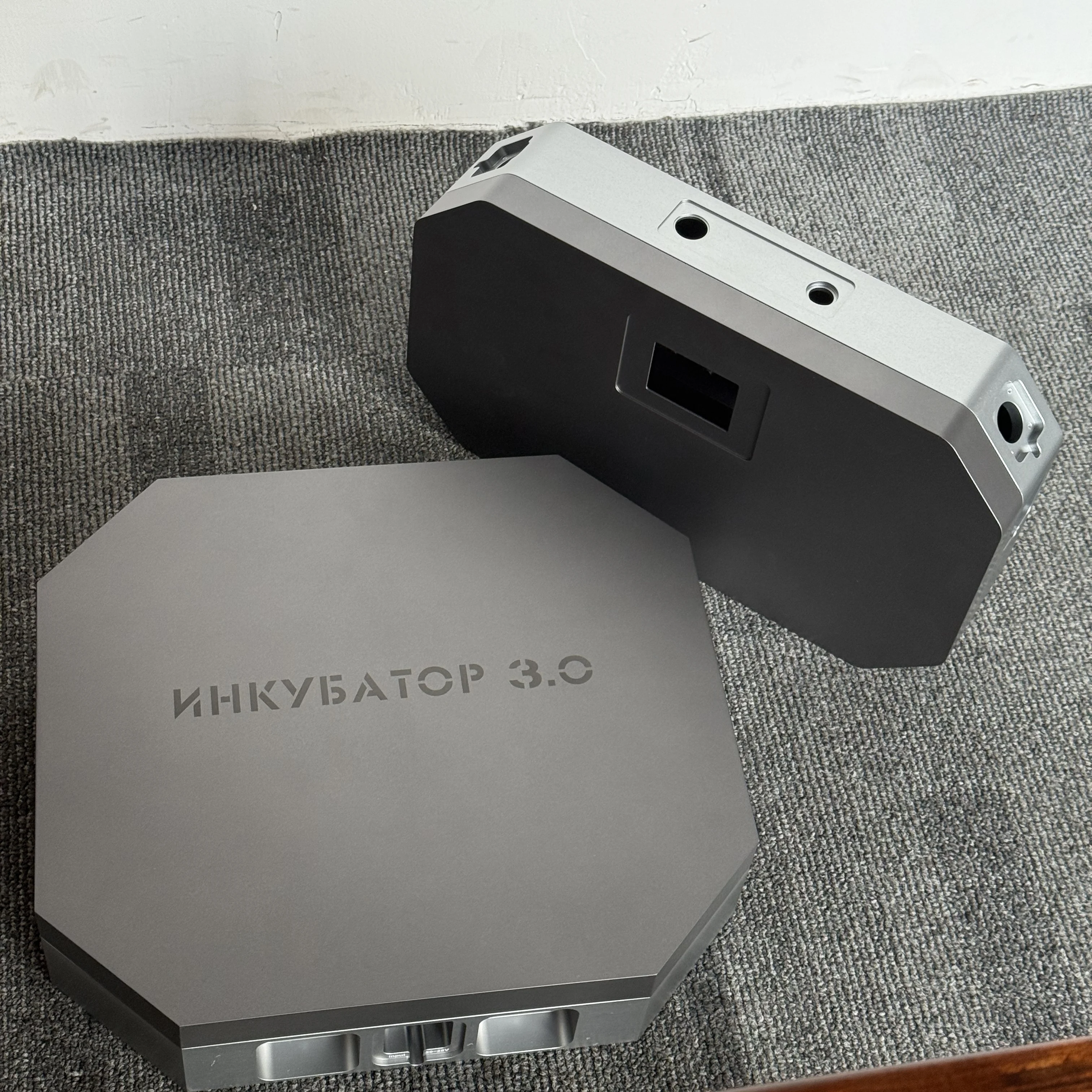 

Усилитель сигнала дрона, инкубатор 3.0 2.4G 5.8G Антенна усилителя сигнала мощностью 20 Вт