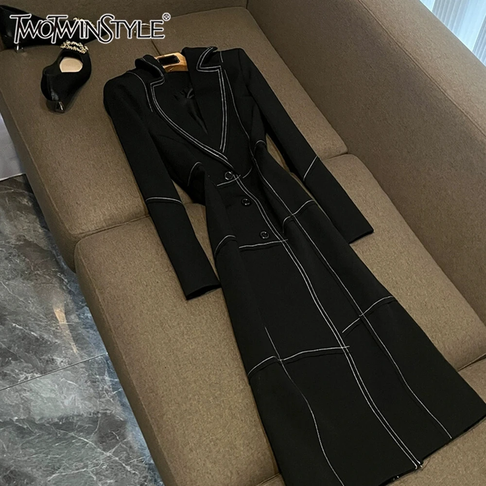 

TWOTWINSTYLE Temperament Slimming Jackets For Women Lapel Long Sleeve Spliced Button Casual Coat Female Fashion Style KJA533162