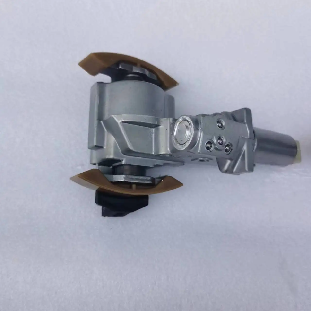 A6 A8 Quattro Rs6 S8 4.2   for Touareg 077109088P 077109087P Timing Chain Tensioner Left and Right Camshaft Adjuster