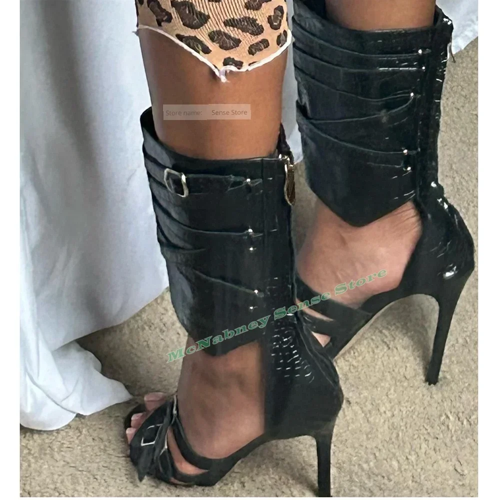 

Сандалии с пряжками и ремешками, полые сандалии с открытым носком и вырезами, однотонные кожаные сандалии, новый стиль, женская пикантная обувь на шпильке с молнией, летняя обувь