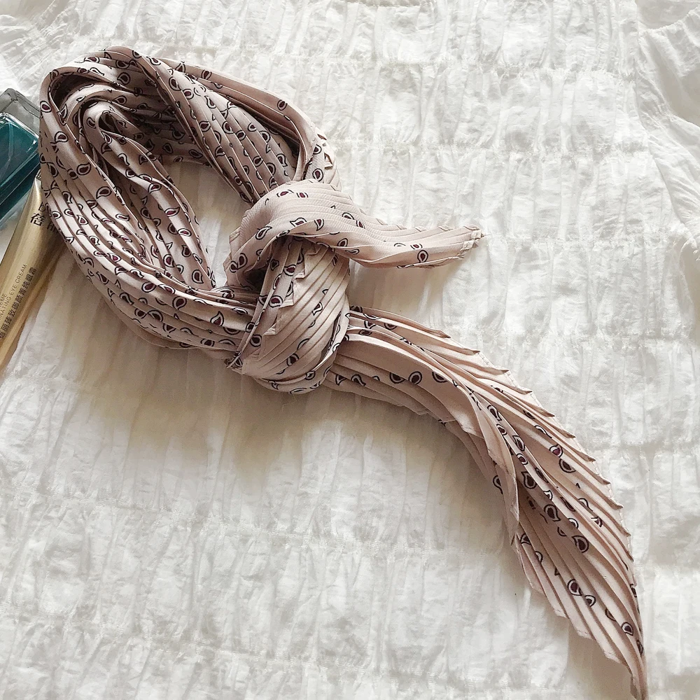 

2025 NEW Fashion Printing Crumpled Kerchief Square Scarves Neckerchief Neck Wraps Hair Band Ribbon Headscarf Bandanas For Women