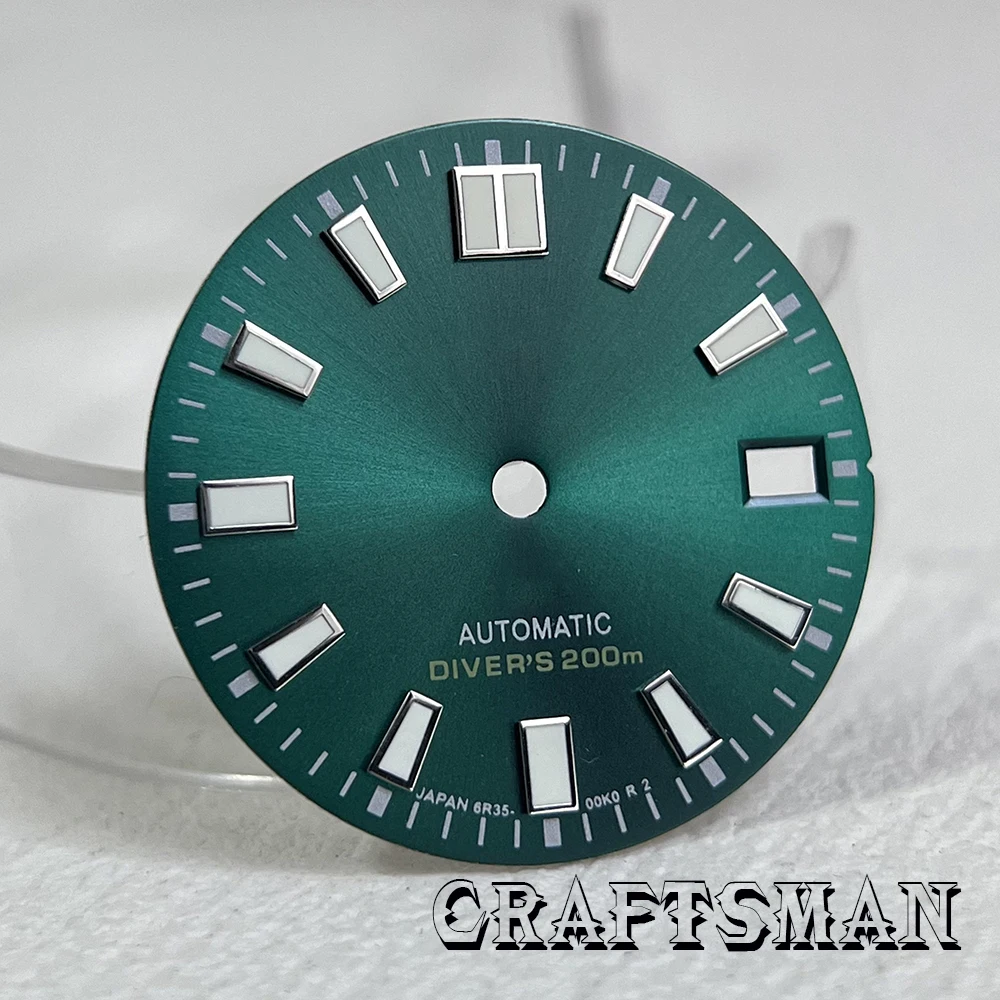 Nuevo accesorio de esfera de reloj luminoso verde con calendario de un solo día, doble clavo Vertical, 28,5mm, adecuado para movimiento NH35 NH36