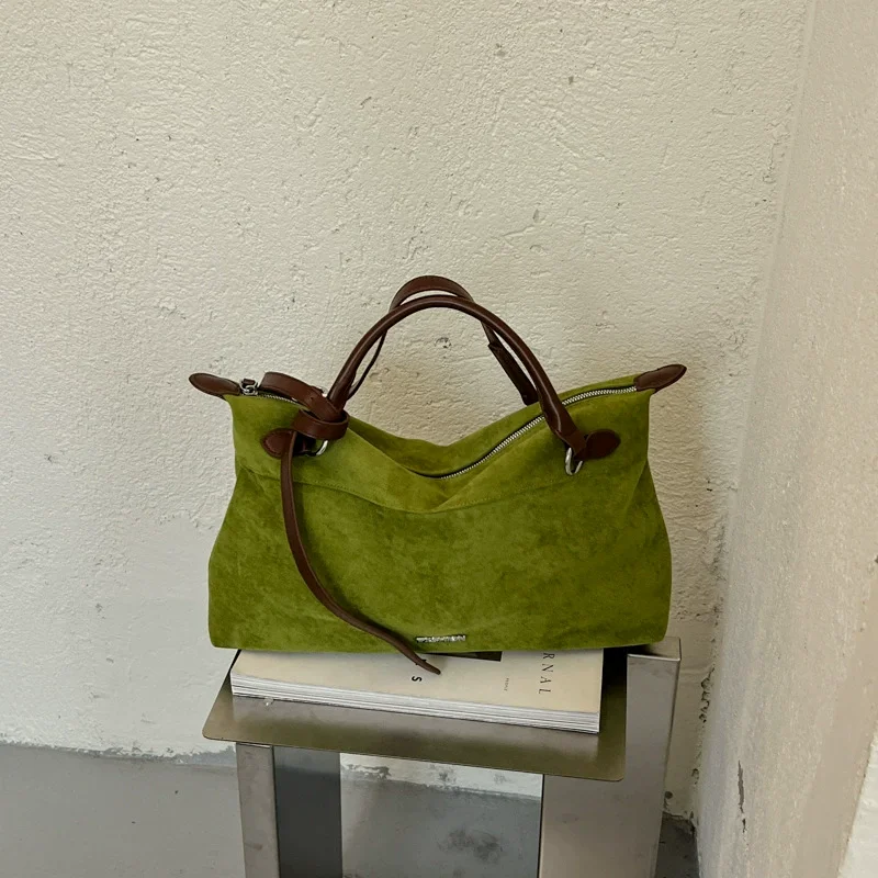 Bolso de mano tipo almohada de ante sintético color verde oliva retro, con cremallera, gran capacidad, para llevar al hombro o cruzado, estilo casual y relajado, bolso de invierno.