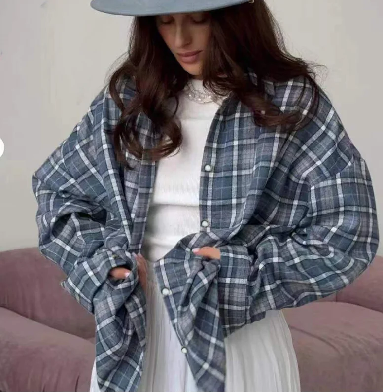 New Vintage Women Oversized Long Sleeve Plaid Shirt Blouse Tops Autumn Winter Button Down Loose Lapel Pocket Shirt Korean Style