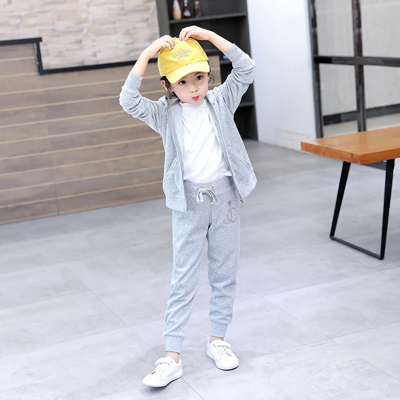 

Children's Velvet Tracksuit 2024 Fall/Winter Juicy Coursera Girl's Jacket and Pencil Pants Two Piece Set