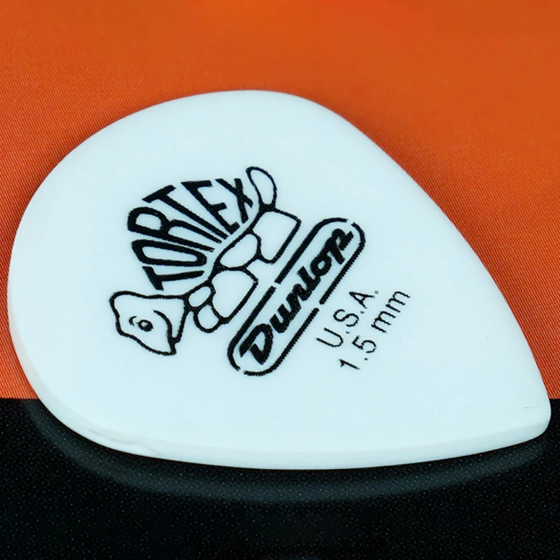 Dunlop    Pick. 478R JAZZ 3 Frosted quick-play acoustic/electric guitar picks. Thickness: 0.73/0.88/1.00/1.14/1.35/1.50mm.