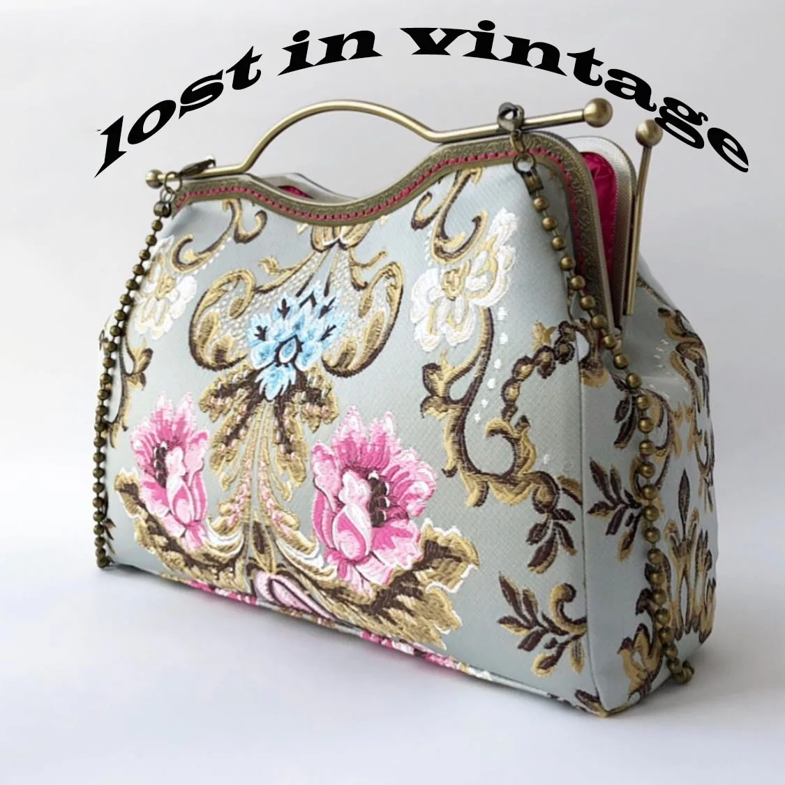 Lost in Vintage 32x23x12cm Tapastry Purse Clasp Clutch Bags Floral Hanlebag Metal Frame Big Purse Vintage Bloom Bag