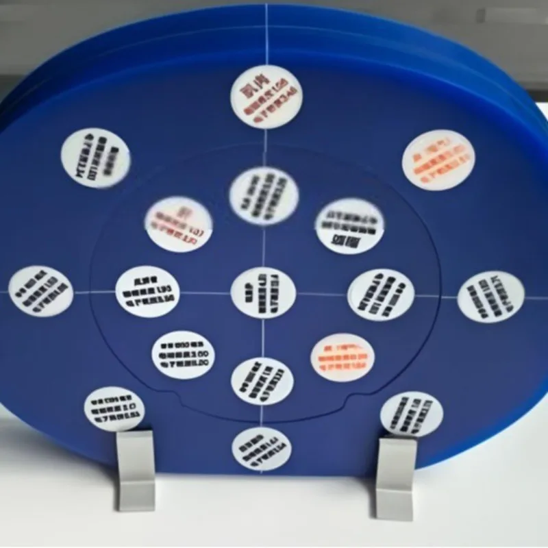 Motivo di densità elettronica K17