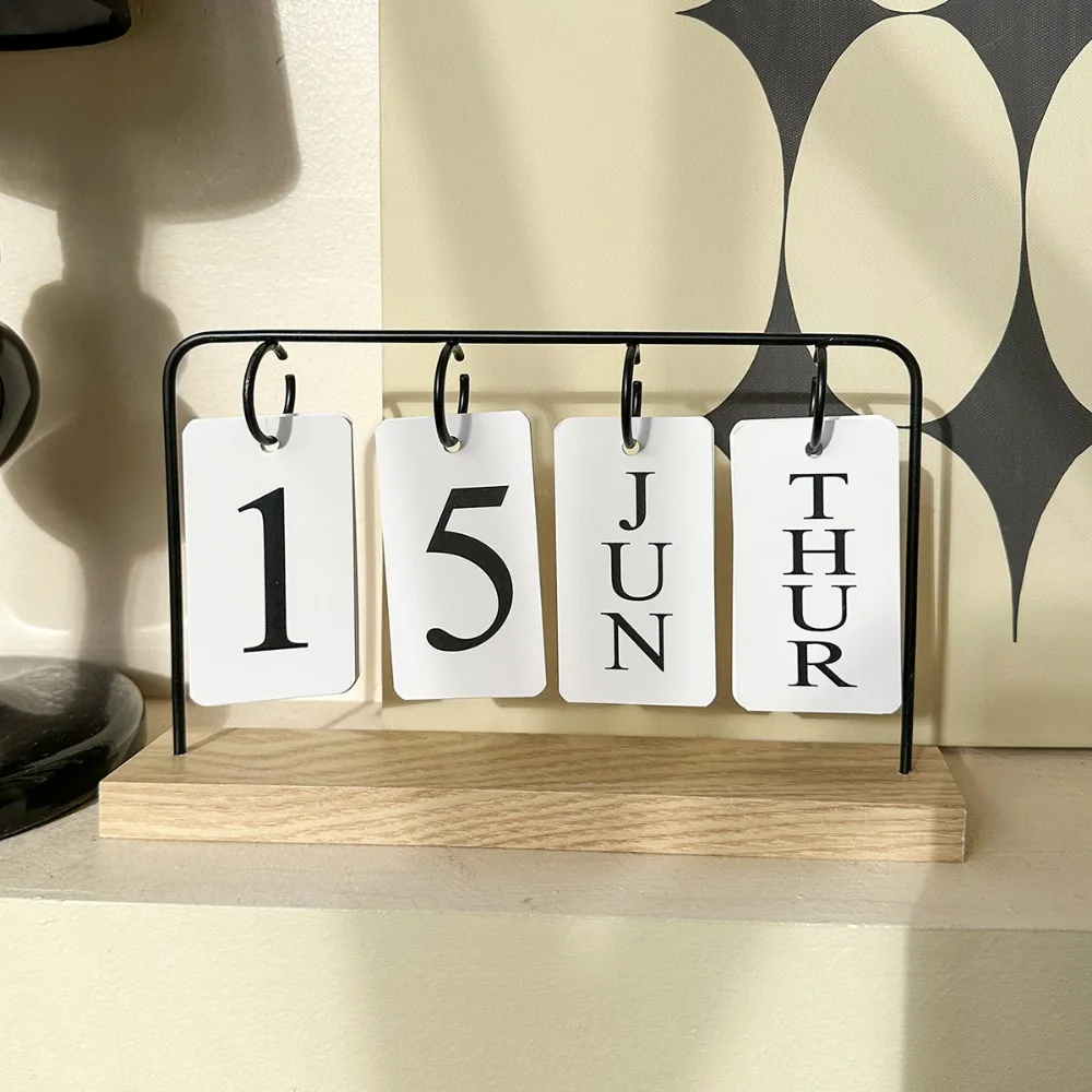 

Wooden Desktop Flip Calendar Vintage Creative Series Standing Calendar Date Display DIY Wooden Calendar Desktop Display