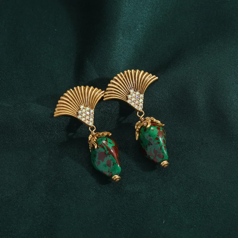 Vintage Wedding Jewelry Sets Fo Woman Special Shaped Natural Green Stone Handmade Necklace and Earrings Fan Baroque Accessory