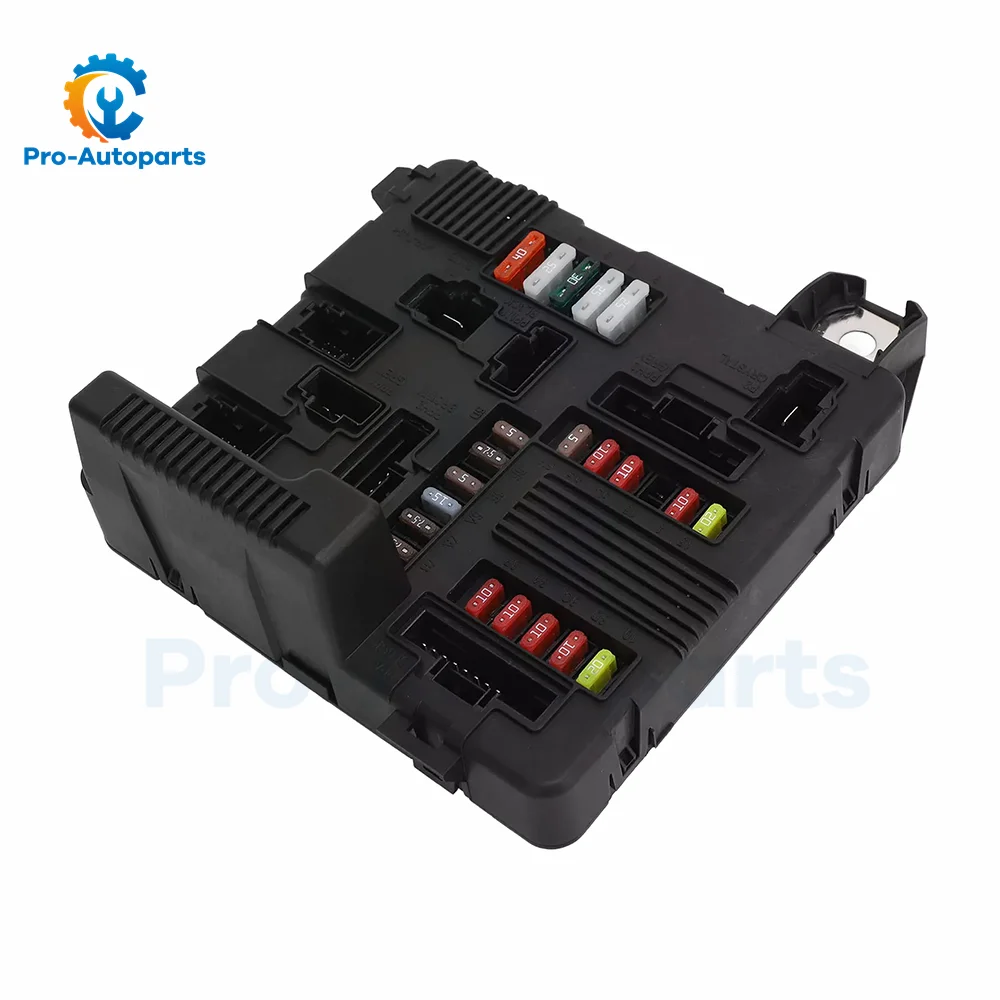 8200306033 Engine Fuse Box For Renault Megane II 1.9 DCI Scenic Scene 2 2002-2006 Component 8200306032