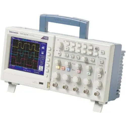 

Цифровой осциллограф Tektronix TDS2024C 200 МГц, 4-канальный, 2 GS/s