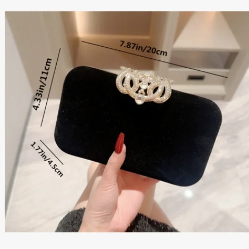 Small Square Bag Women\'s Bag Shoulder Bag New Fashion Black Retro Velvet Bag Evening Bags Leisure Versatile Outdoor Handheld Bag