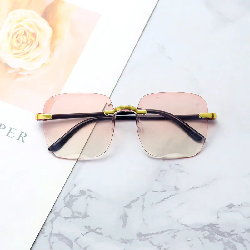 

Frameless Cut Edge Sunglasses New Summer Sun Visors Women's Transparent Multi-color Lenses UV400 Women Sunglasses