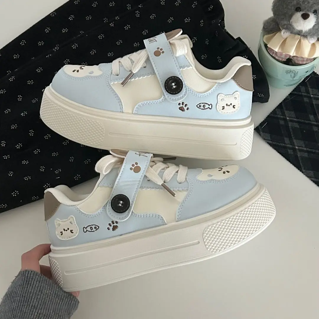 New Platform Cat Sneakers Women's Leatherette Sports Shoes Niche Kitty Paw Trainers Teen Girls Chunky Athletic Skate Shoes Woman view 2