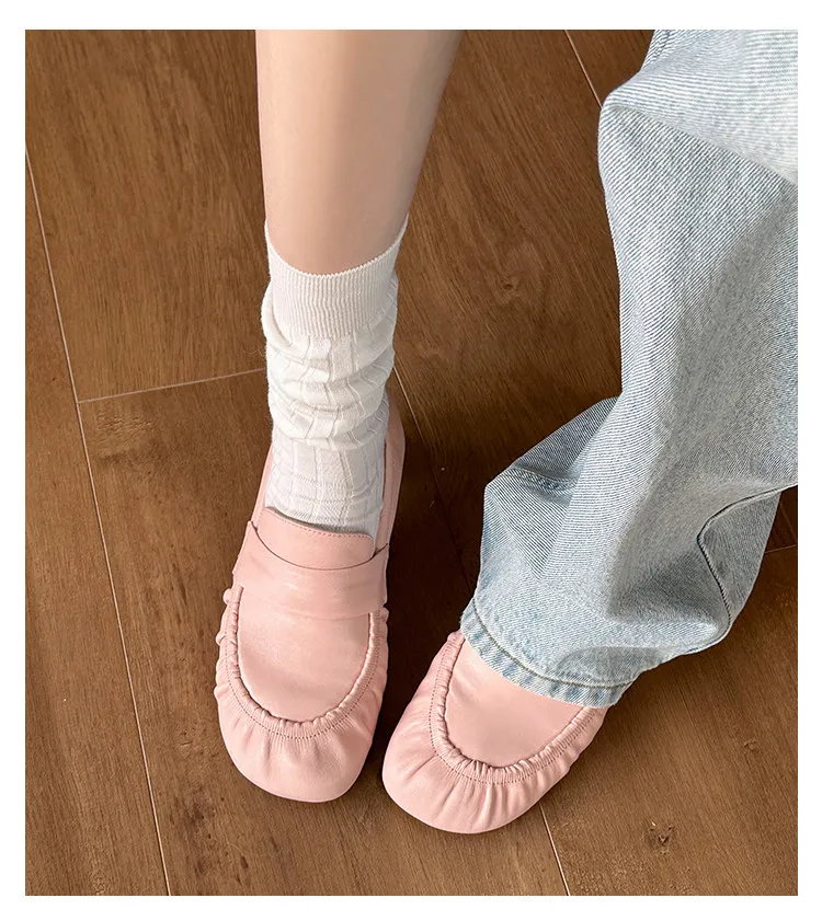 Round-toe Pleated Retro Simple Slip-on High-heel Loafers for Women 2026 New Deep-mouth Single Shoes,Commuter Small Leather Shoes