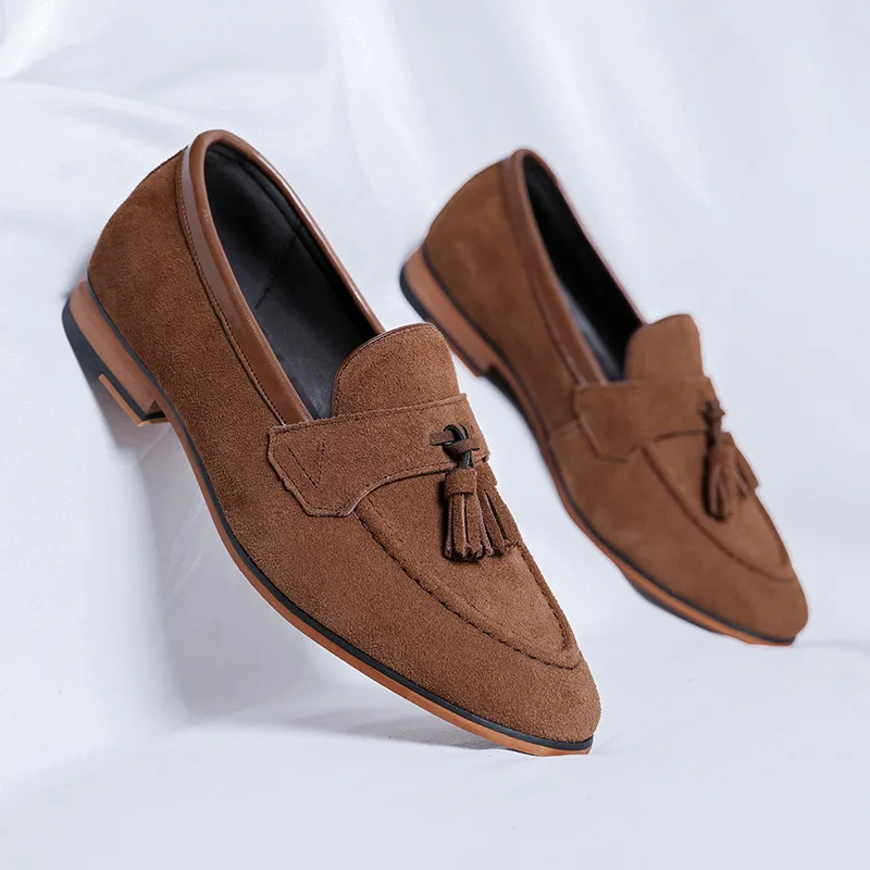 

Luxury Brand Suede Leather Men's Tassel Design Loafers Slip-on Handmade Nubuck Leather Shoes Pointed Toe Party Moccasins