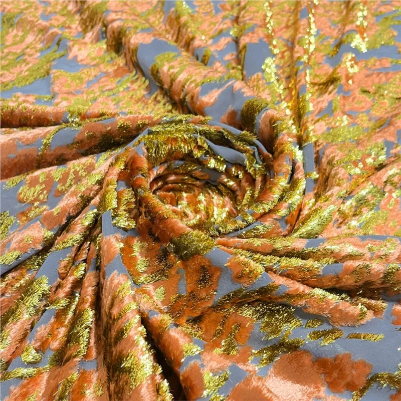 

Высококачественное платье на заказ и Cheongsam из тканой бархатной парчовой жаккардовой вискозы.