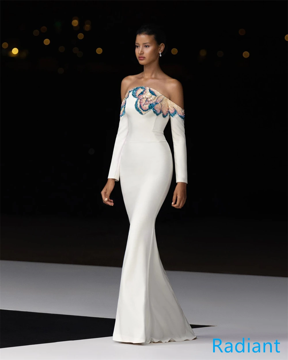 Aangepaste prachtige witte jersey avondjurk boothals uit de schouder lange mouwen beroemdheidsjurken bruidsfeest applicaties