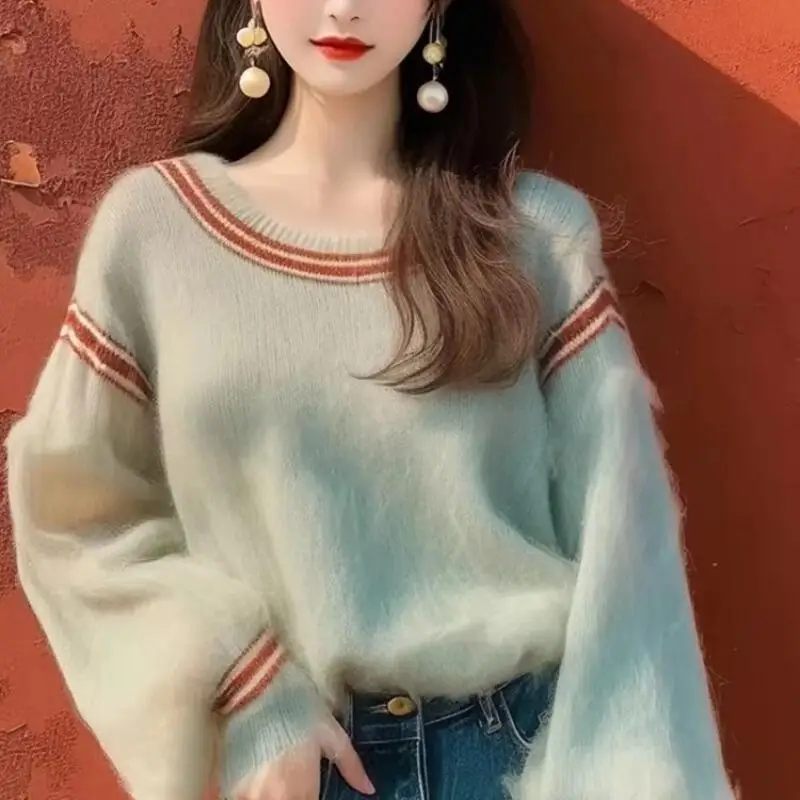 Hot 2026Autumn Winter New Women Lazy Style Knitted Sweater Fashion Loose Design Small Unique Beautiful Long Sleeve Sweater Tops
