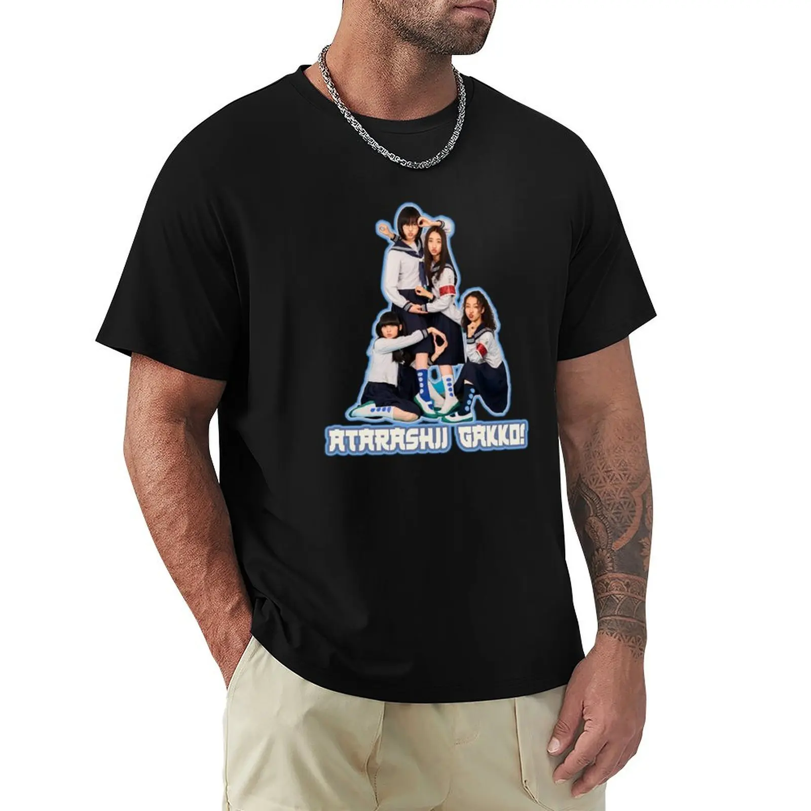 

ATARASHII GAKKO! Spooky Glow, No Leaders T-Shirt Comfortable Basic Crew Neck Tee