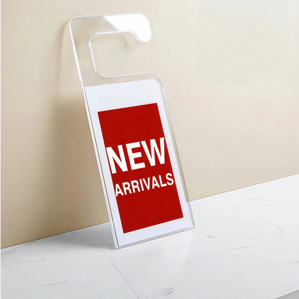 Kleiderbügelanhänger aus Acryl – anpassbares Design für Bekleidungsgeschäfte, transparente Farbdisplay-Schilder, Ladendekoration
