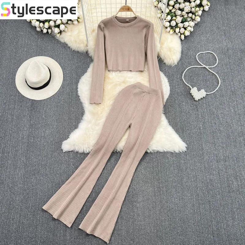 

Fashion Suit Women's Casual Long Sleeved Round Neck Short Two-piece Set High Waist Slimming Knitted Micro Flared Long Pants