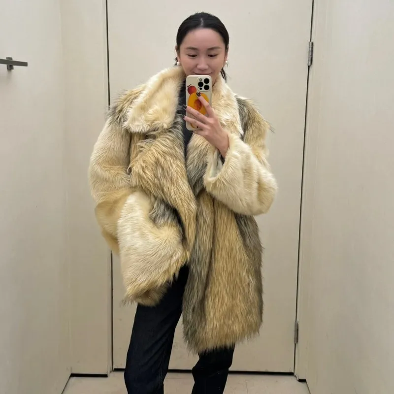 

Women's 2026 Autumn Winter Gradient Fluffy Faux Fur Women Thicken Fur Coat Cardigan Jacket Loose Long Female Warm Fashion Coats