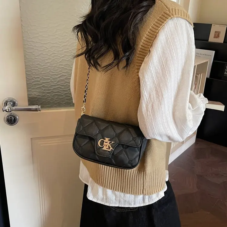 

High-end Sense Girl 2026 New Versatile Chain Crossbody Bag Fashionable One-shoulder Small Bag Bag for Women