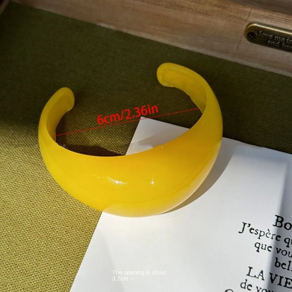 أوروبا الأمريكية نمط واسعة مفتوحة الإسورة الدوبامين غير النظامية الراتنج الإسورة مجوهرات اكسسوارات مزاجه C شكل الكفة أساور