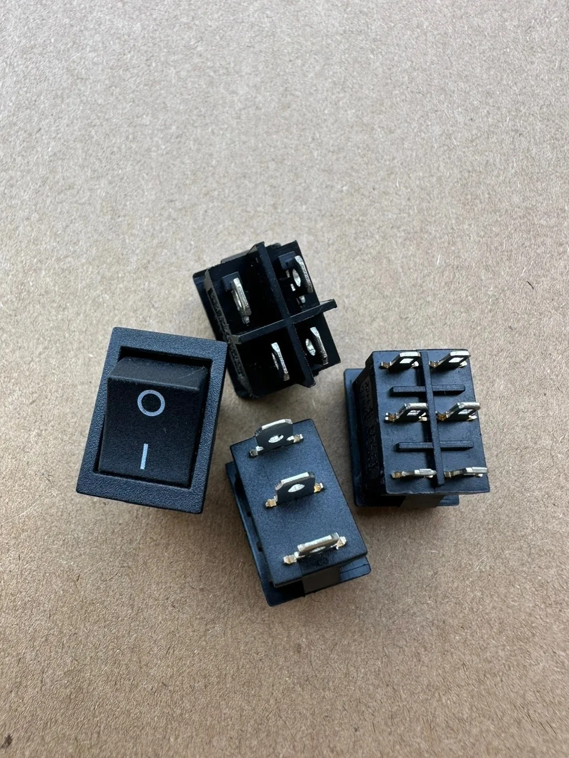 

100PCS Welding machine conversion switch 2 levels 3 4 feet 6 feet 3 levels 6 feet brand new original genuine product