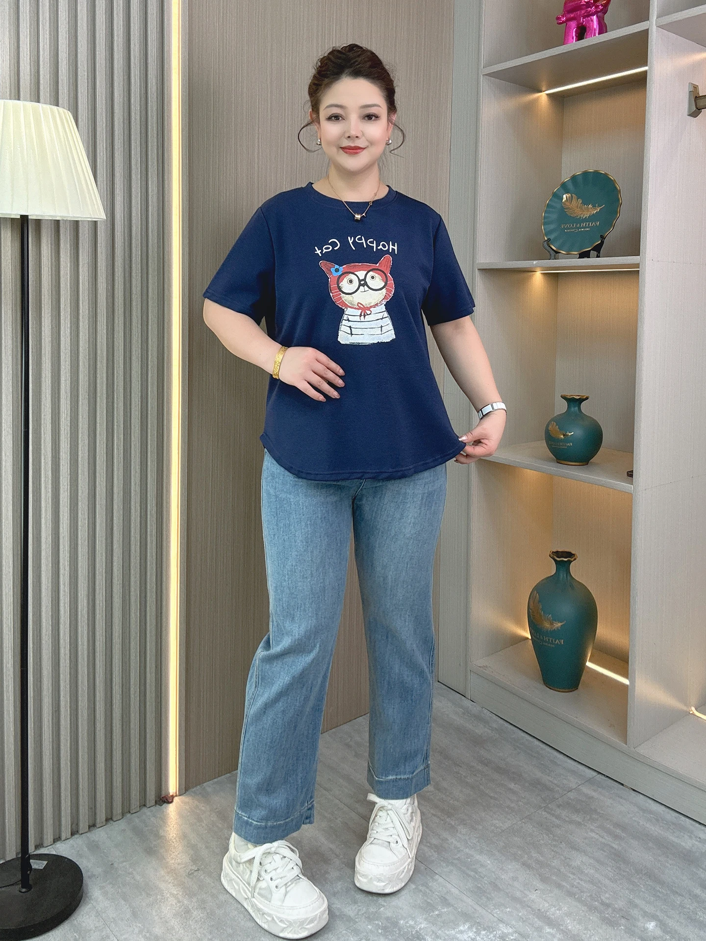 

Женская футболка больших размеров с принтом, коротким рукавом, свободного кроя, скрывающая живот, повседневный топ до плеч для женщин больших размеров