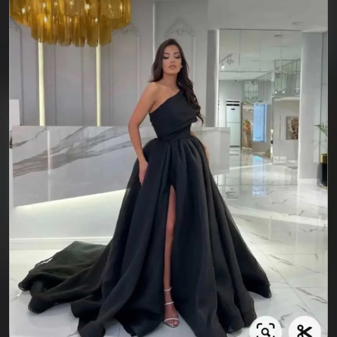 

Dubai Elegant Vintage Black Customize Formal Occasion Prom Side Slit Satin Dresses Evening Party Gowns فستان مناسبا