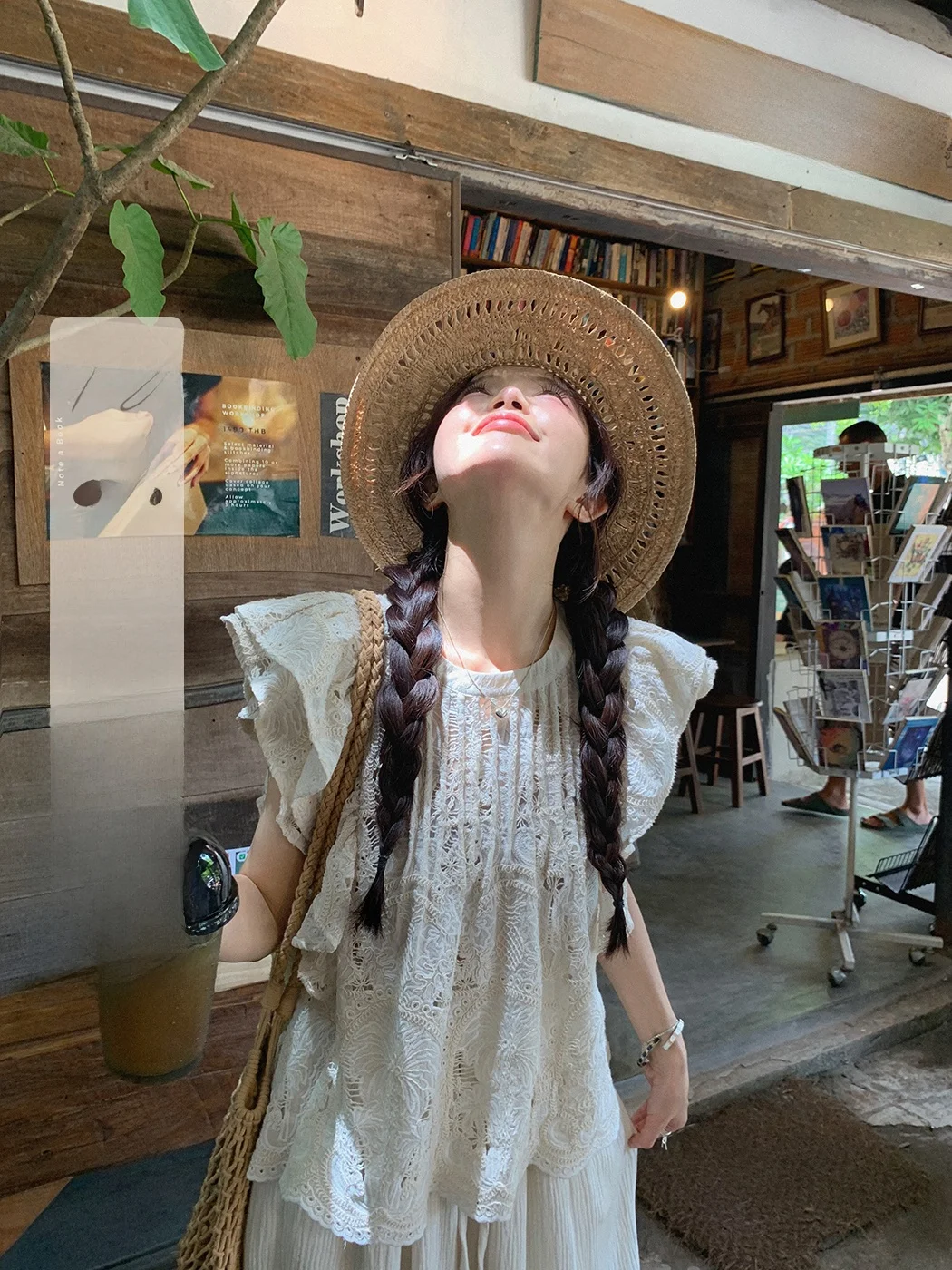 

Sweet Embroidered Heavy Work Lace Hollow out Doll irt Women's Faion Retro Sle Fly Sve Flounce Hem Cotton Polyester