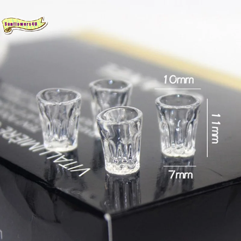 

4pcs/set Dollhouse Miniature Accessories Mini Resin Transparent Cup Simulation Model
