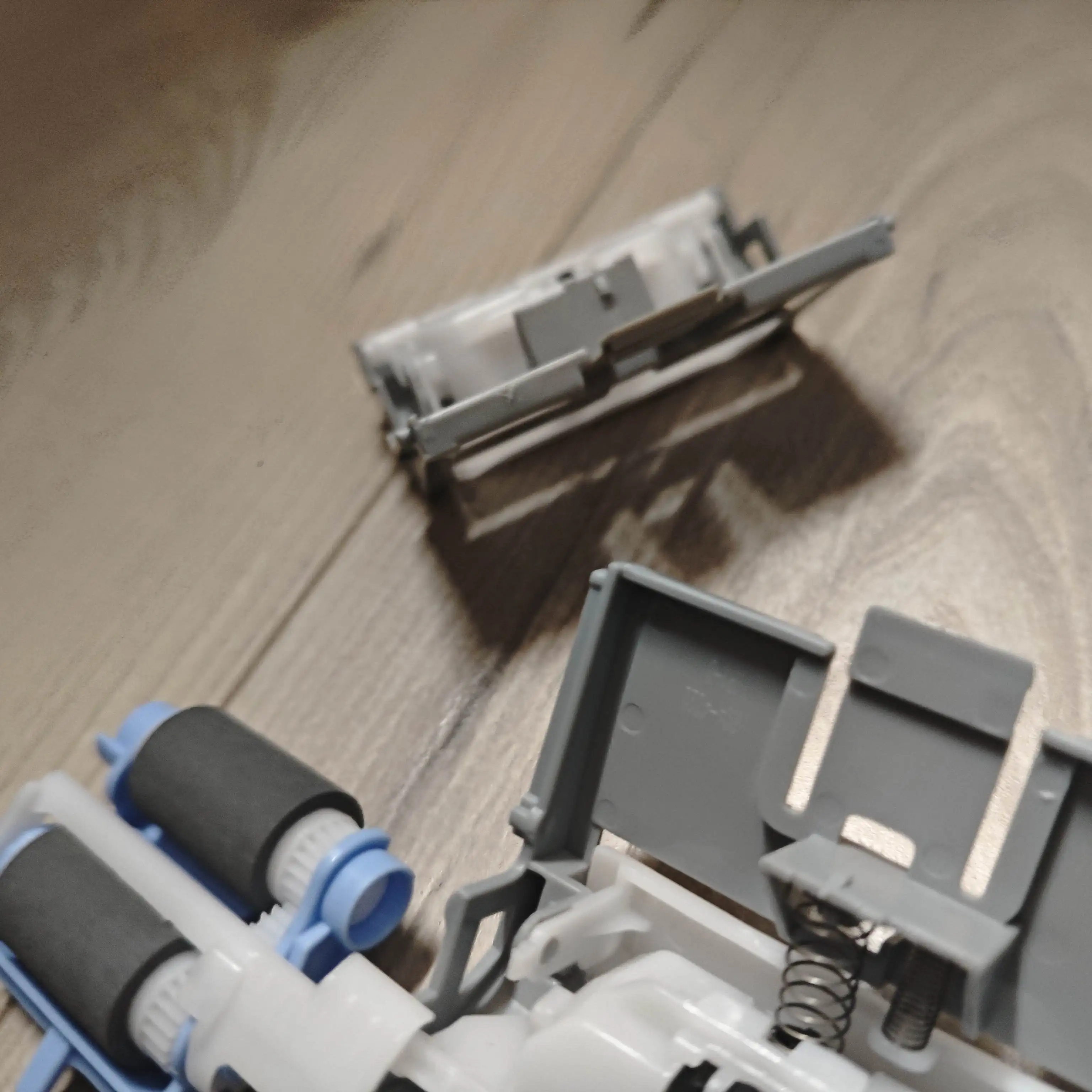 

10sets F2A68-67913 RM2-5752-000 Separation Pickup Roller for HP M501 M506 M507 M527 M528 for CANON D1620 D1650 LBP312