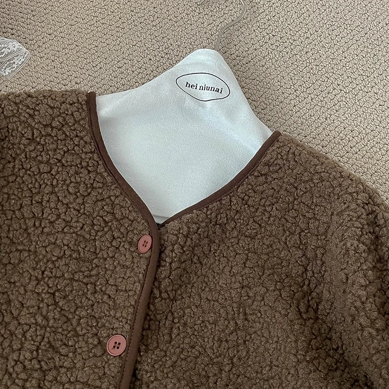 

Однотонное флисовое пальто с карманами, женское осенне-зимнее новое свободное плюшевое пальто с v-образным вырезом, повседневный универсальный теплый топ с длинными рукавами