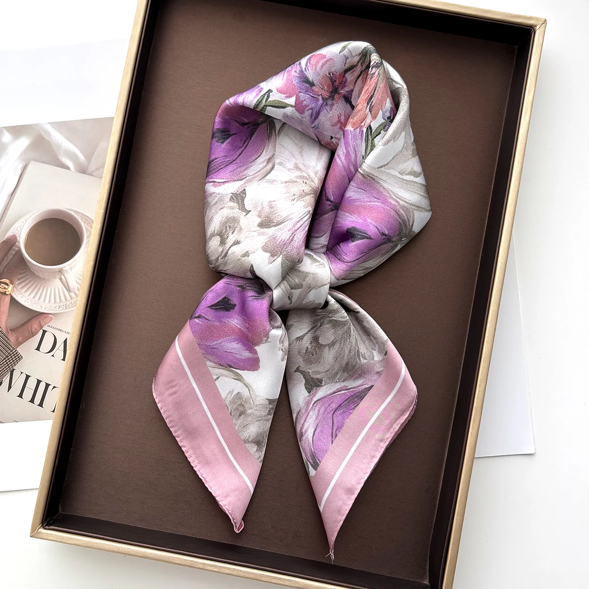 

Модный квадратный шелковый платок для женщин, повязка для волос, маленькие атласные шали, шейные платки, женские повязки на голову, банданы