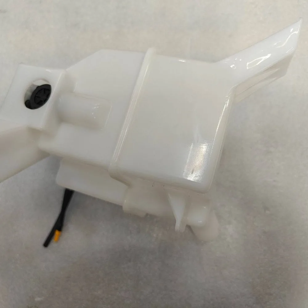 For Formula Leopard Ti7 BYD Seal Water Spray Kettle Washing Assembly  Motor Neck Fluid Genuine