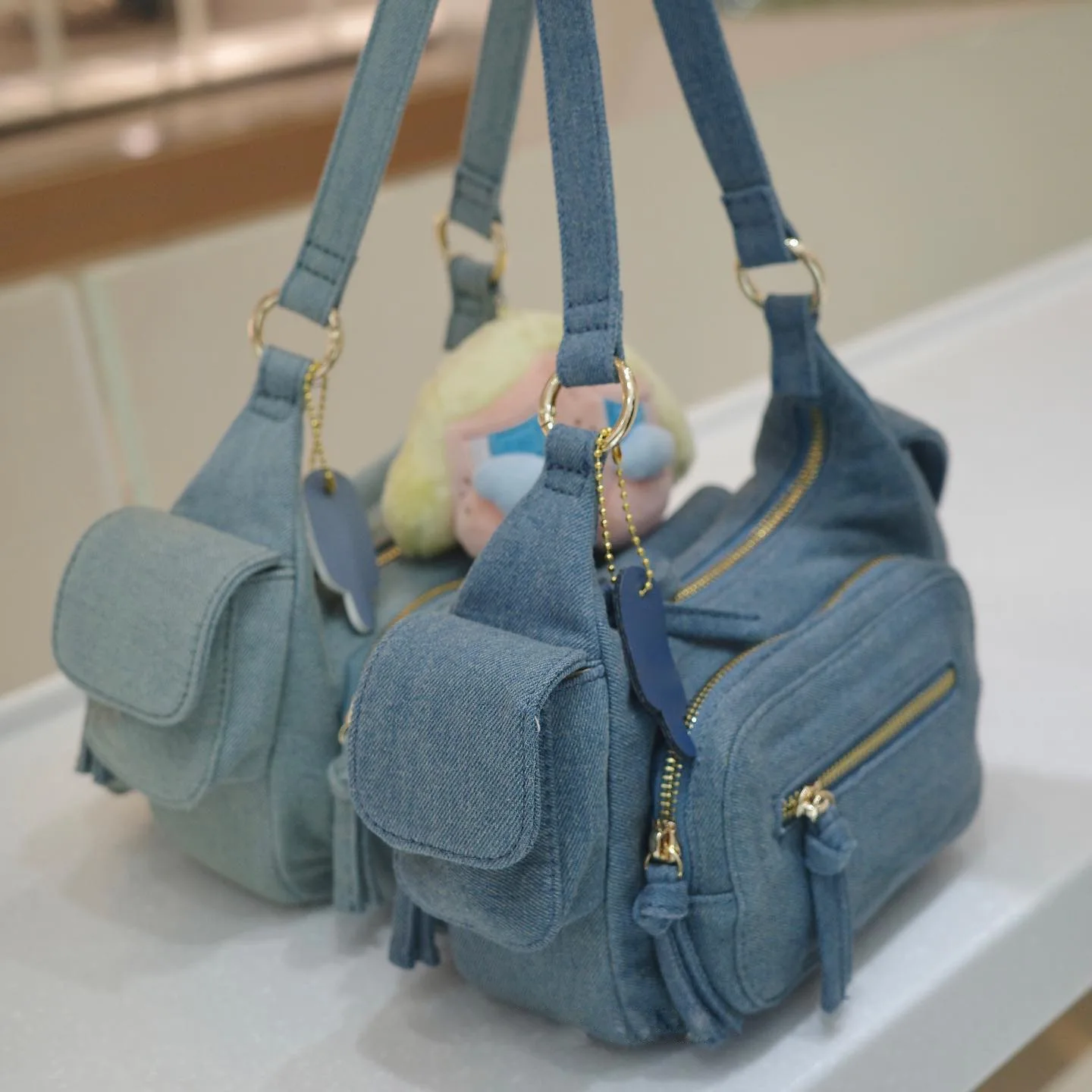 New in Fashion Denim Women Y2K Shoulder Bag Jeans Tassel Bags for Women Messenger Hobos Bag Pockets Crossbody Purse