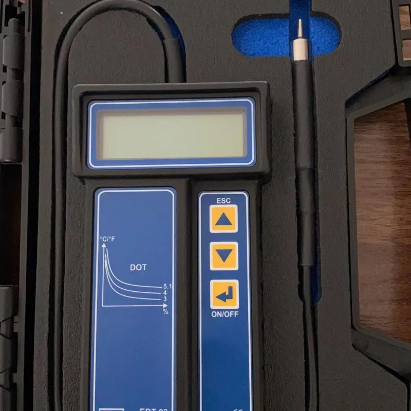 

Brake fluid tester Digital explicit water content and boiling point brake fluid testing equipment