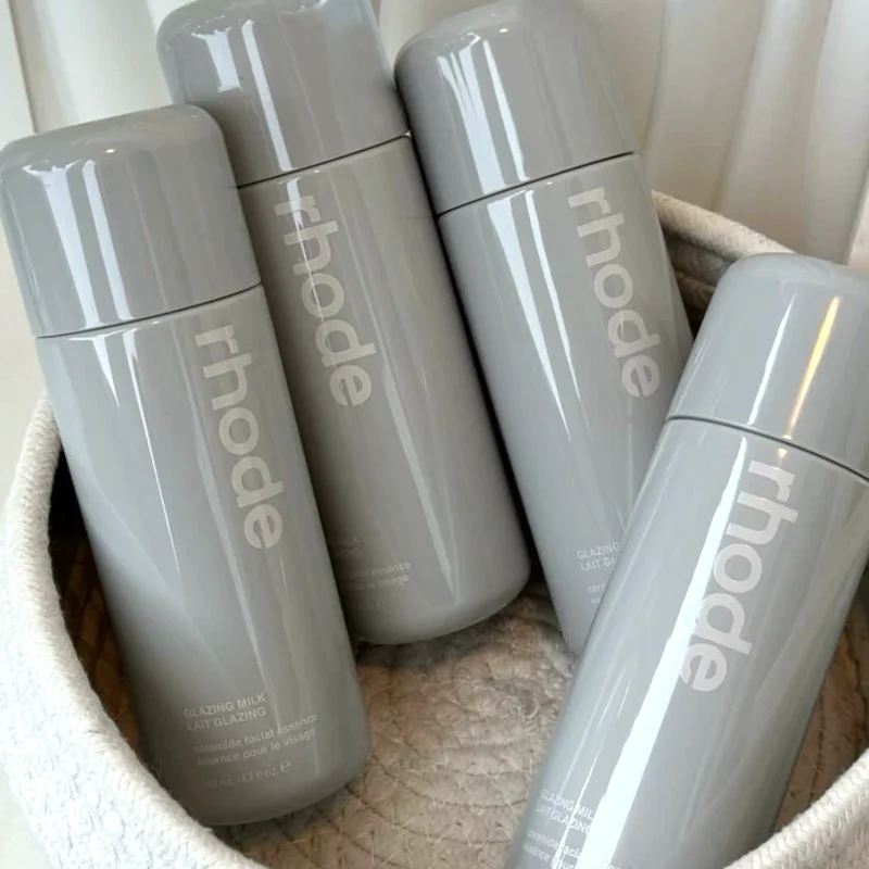Ulta Beauty Makeup - Glazing Mist Nemlendirici Yüz Spreyi Süt